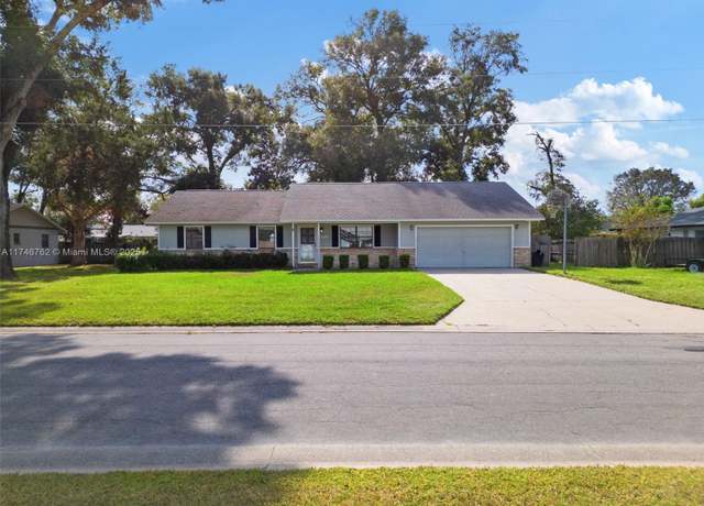 Property at 4360 SE 58th Pl, Ocala, FL 34480, 3 beds, 2 baths