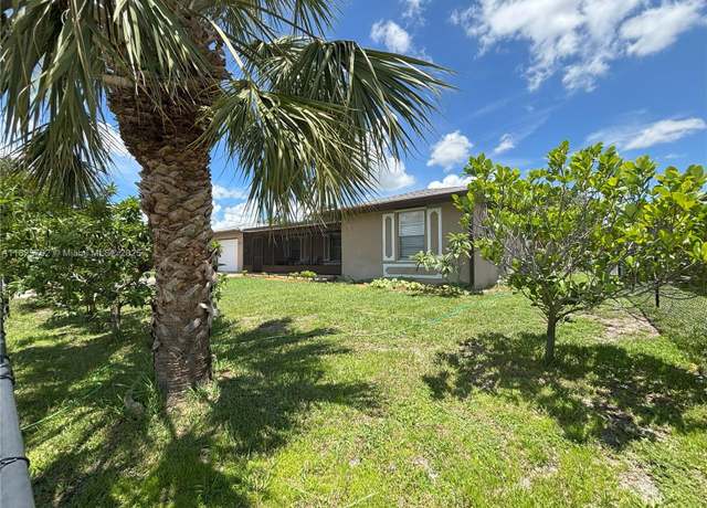 Property at 27064 Omni Ln, Punta Gorda, FL 33983, 2 beds, 2 baths