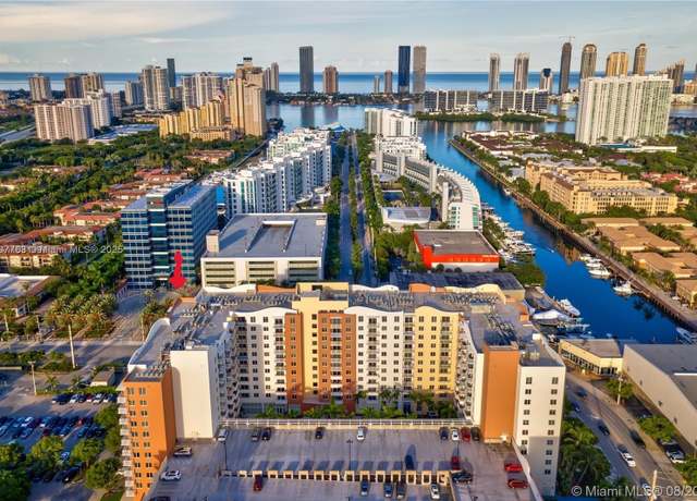 Property at 18800 NE 29th Ave Ph 5, Aventura, FL 33180, 2 beds, 2 baths