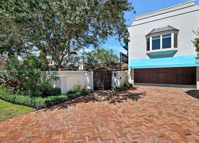 Property at 325 Bontona Ave, Fort Lauderdale, FL 33301, 5 beds, 4 baths