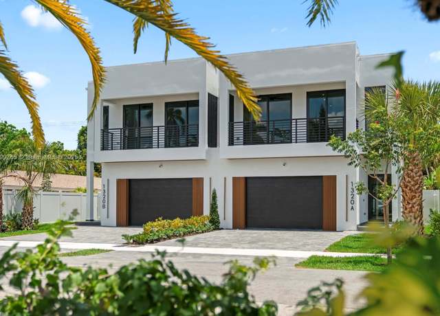 Property at 1320 NE 16th Ave, Fort Lauderdale, FL 33304, 3 beds, 3.5 baths