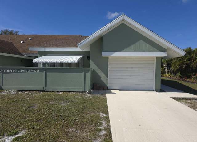 Property at 1407 SE Larkwood Cir, Port St Lucie, FL 34952, 2 beds, 2 baths