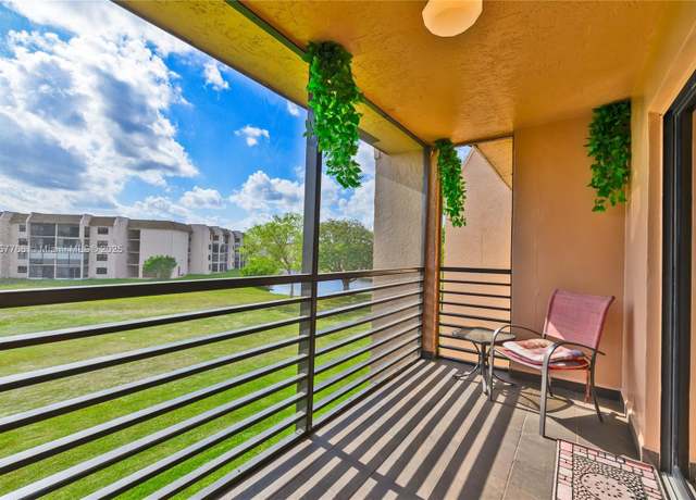 Property at 2941 N Nob Hill Rd #311, Sunrise, FL 33322, 2 beds, 2 baths