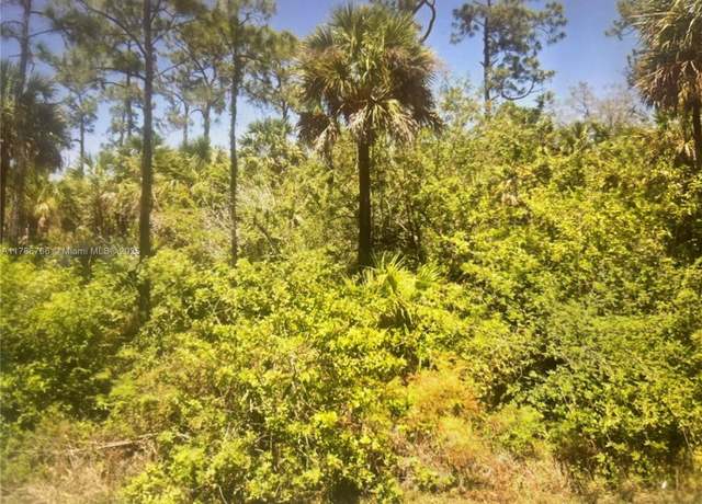 Property at 2735 26 Avenue SE, Naples, FL 34117