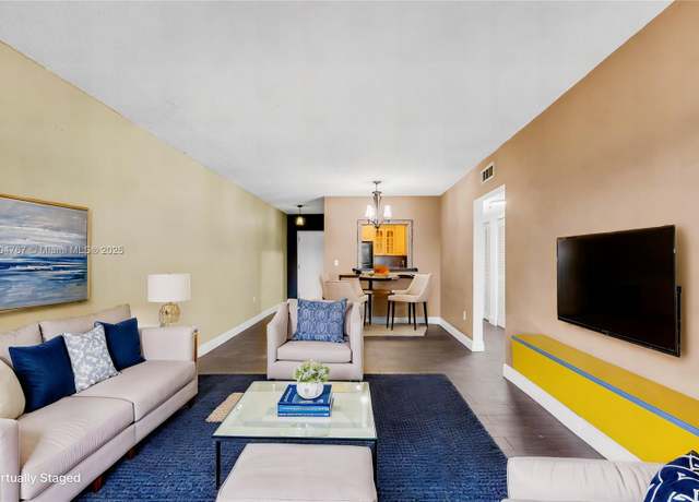 Property at 525 W 69th St #210, Hialeah, FL 33014, 2 beds, 2 baths