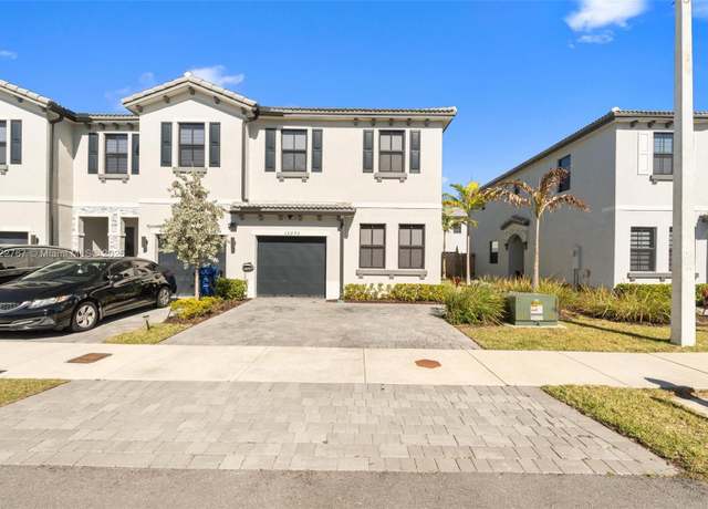 Property at 13073 SW 286th Way #13073, Homestead, FL 33033, 4 beds, 3 baths