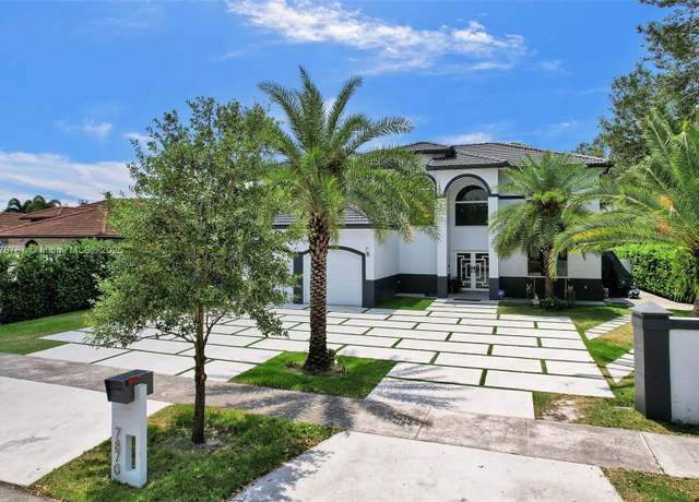 Property at 7870 NW 160th Ter, Miami Lakes, FL 33016, 5 beds, 4 baths