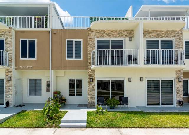 Property at 13949 SW 259th Way, Homestead, FL 33032, 4 beds, 3.5 baths