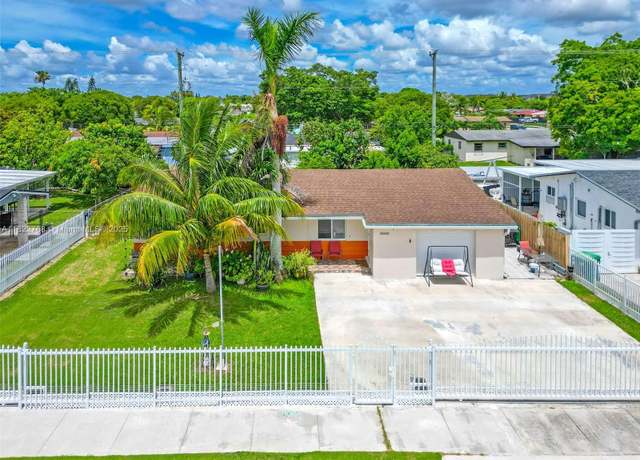 Property at 28540 SW 146th Ave, Homestead, FL 33033, 3 beds, 2 baths