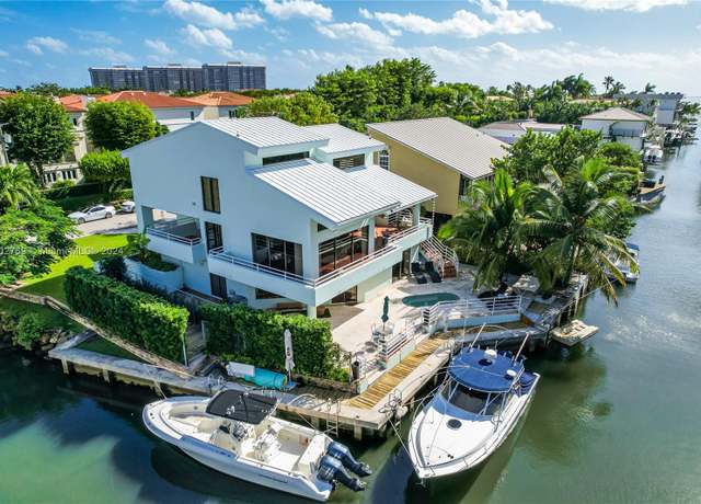 Property at 3520 Rockerman Rd, Miami, FL 33133, 4 beds, 4.5 baths
