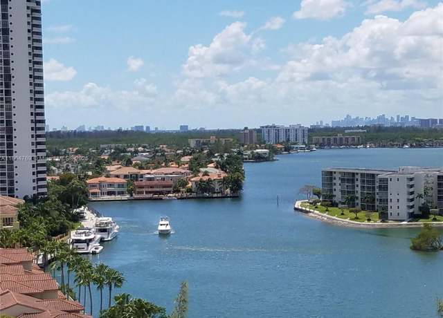 Property at 18151 NE 31st Ct #1505, Aventura, FL 33160, 1 bed, 1.5 baths