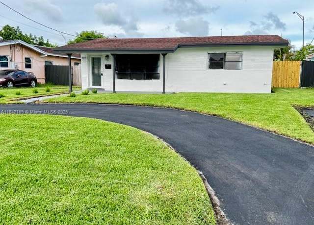 Property at 2919 Acapulco Dr, Miramar, FL 33023, 3 beds, 2 baths