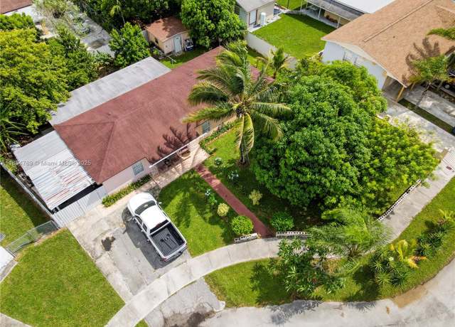 Property at 15825 SW 305th Ter, Homestead, FL 33033, 4 beds, 2 baths