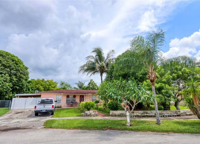 Property at 15825 SW 305th Ter, Homestead, FL 33033, 4 beds, 2 baths