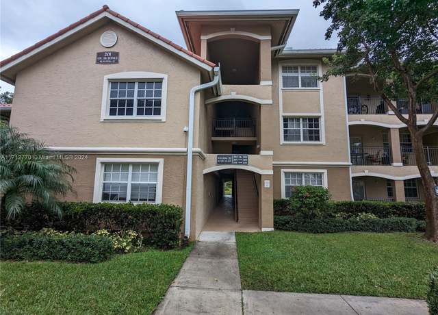 Property at 201 SW 116th Ave Unit 22-102, Pembroke Pines, FL 33025, 3 beds, 2 baths