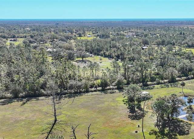 Property at 27049 Seeger Dr, Punta Gorda, FL 33955