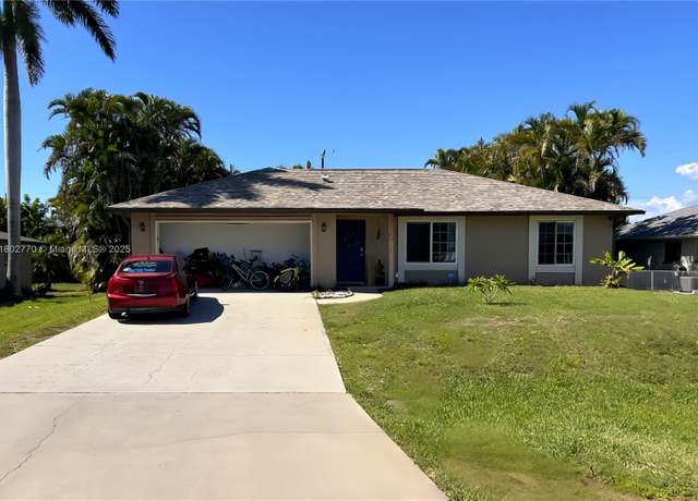 Property at 1705 SE 21st Ter, Cape Coral, FL 33990, 3 beds, 2 baths