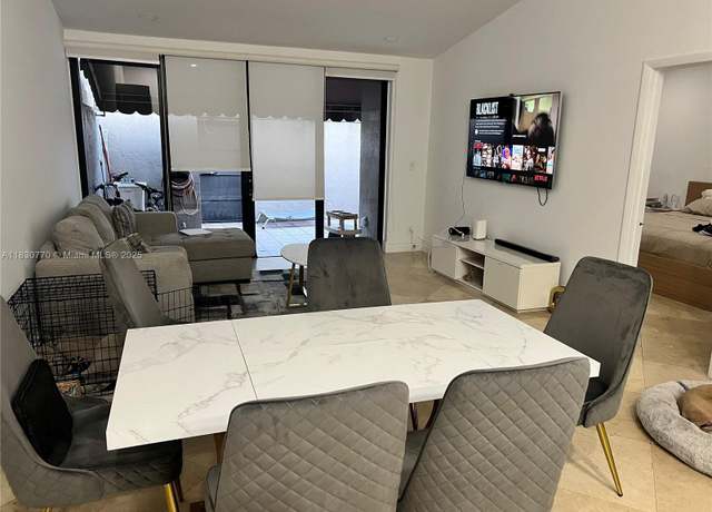 Property at Undisclosed address, Pembroke Pines, FL 33026, 3 beds, 2 baths