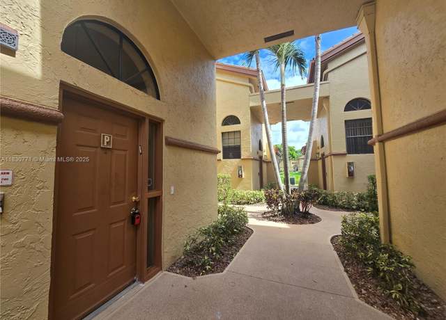 Property at 5139 Europa Dr Unit P, Boynton Beach, FL 33437, 3 beds, 2 baths