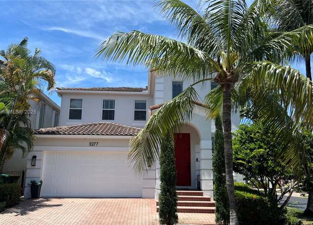 Property at 3277 NE 212th St, Aventura, FL 33180, 4 beds, 3.5 baths