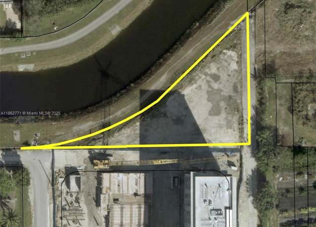 Property at 117 Ave Sw, Miami, FL 33177