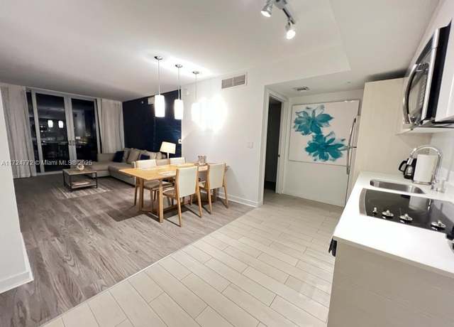 Property at 2602 E Hallandale Beach Blvd Unit R2005, Hallandale Beach, FL 33009, 2 beds, 2 baths