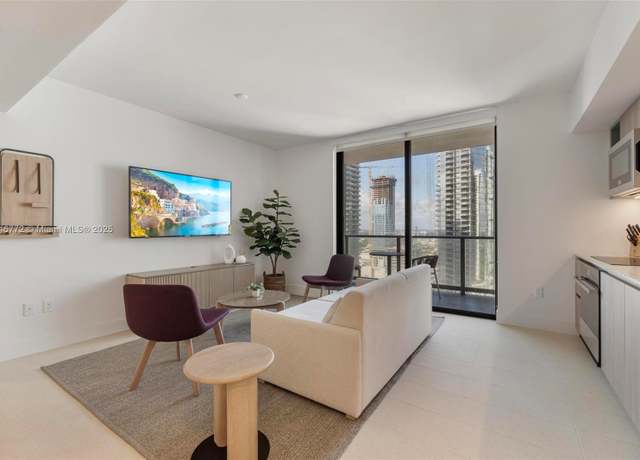 Property at 601 NE 1st Ave #2801, Miami, FL 33132, 2 beds, 2 baths