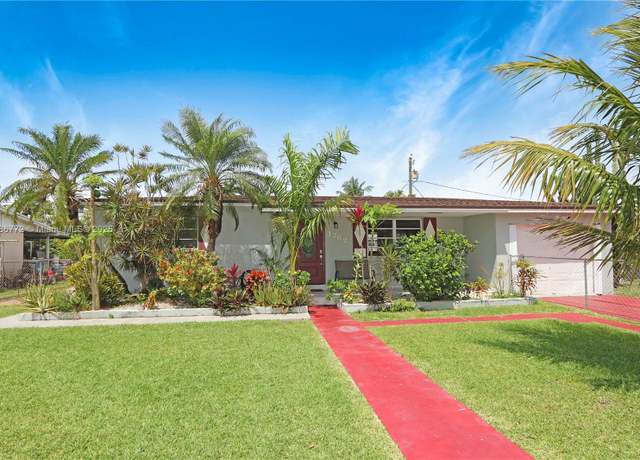 Property at 1762 NW 8th Ave, Homestead, FL 33030, 3 beds, 2 baths