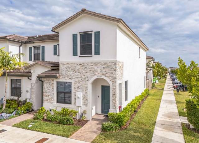 Property at 23317 SW 129th Path #23317, Homestead, FL 33170, 3 beds, 2.5 baths
