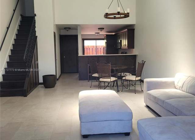 Property at 406 SE 14th St, Dania Beach, FL 33004, 2 beds, 2 baths