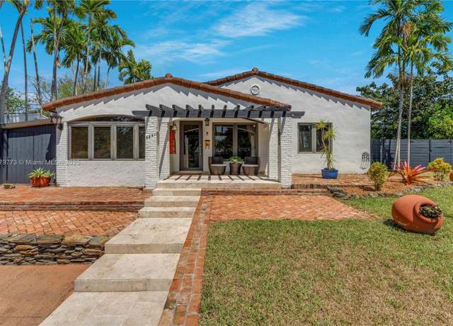 Property at 5831 SW 52nd Ter, Miami, FL 33155, 3 beds, 2 baths