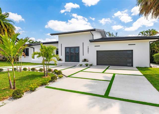 Property at 19601 E Saint Andrews Dr, Hialeah, FL 33015, 4 beds, 4 baths