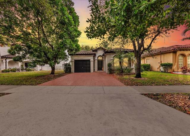 Property at 5046 SW 137th Ter, Miramar, FL 33027, 3 beds, 2 baths