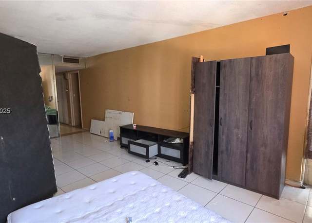 Property at Undisclosed address, Miami, FL 33179, 1 bed, 2 baths