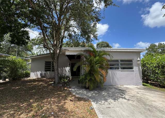 Property at 317 NE 87th St, El Portal, FL 33138, 3 beds, 2 baths