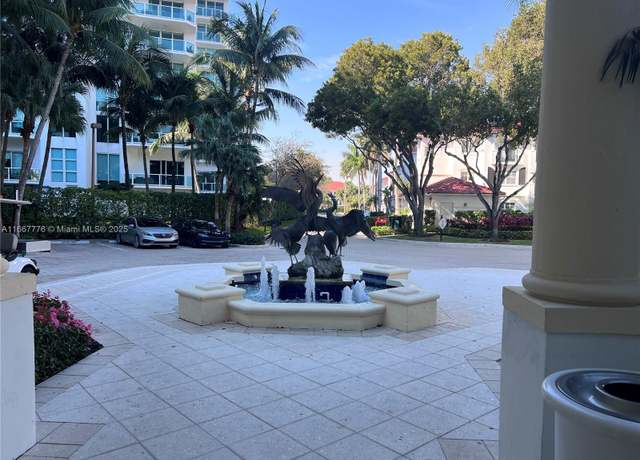 Property at 3215 NE 184th St #14310, Aventura, FL 33160, 1 bed, 1 bath