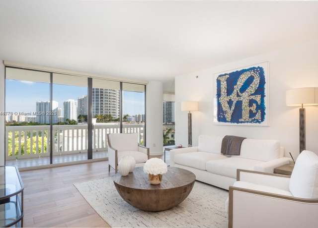 Property at 2000 Island Blvd #805, Aventura, FL 33160, 2 beds, 2 baths