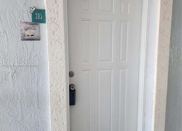 Property at Undisclosed address, Cutler Bay, FL 33189, 2 beds, 2 baths