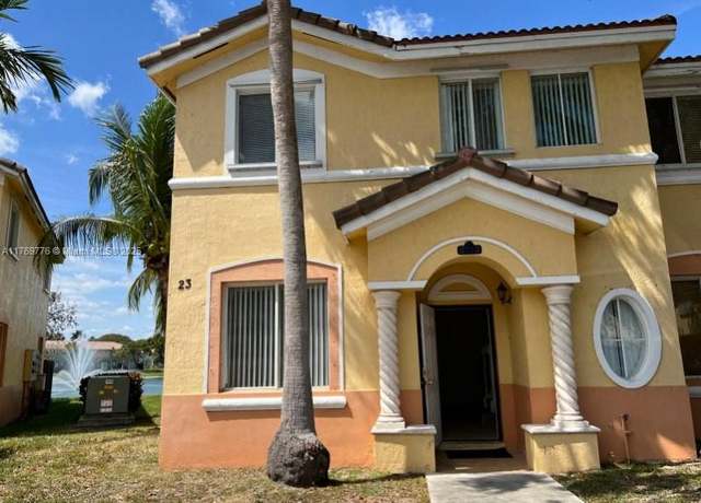 Property at 2712 SE 15th Pl #148, Homestead, FL 33035, 3 beds, 3 baths