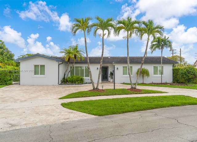 Property at 10223 SW 17th St, Miami, FL 33165, 5 beds, 4 baths
