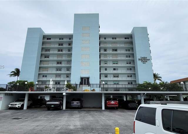 Property at 3040 Lake Shore Dr Ph2, Riviera Beach, FL 33404, 2 beds, 2 baths