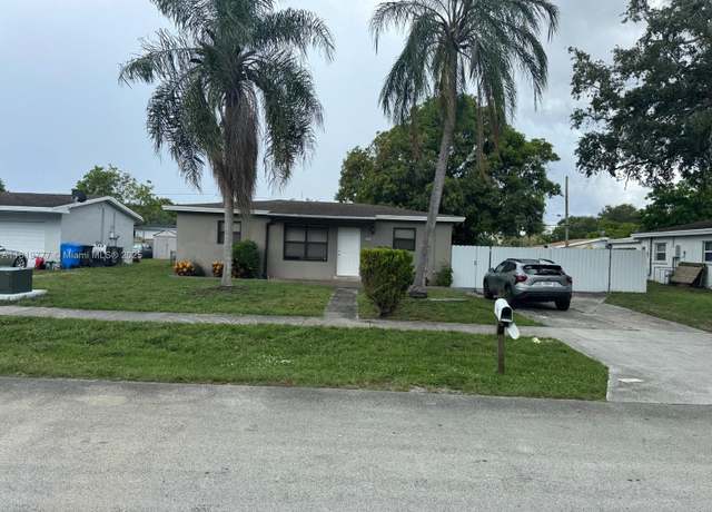 Property at 4620 SW 31st Dr, West Park, FL 33023, 3 beds, 2 baths