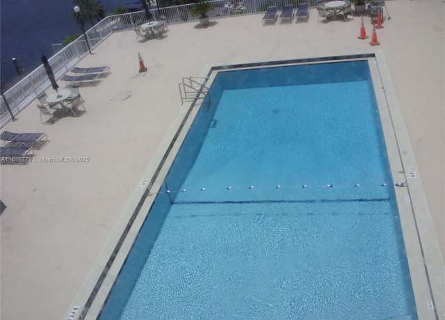 Property at Undisclosed address, Hallandale Beach, FL 33009, 1 bed, 1 bath