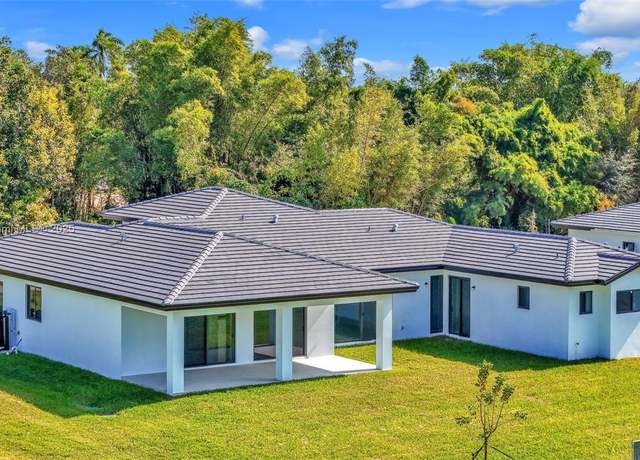 Property at 23120 SW 154 Ct, Miami, FL 33170, 5 beds, 4 baths