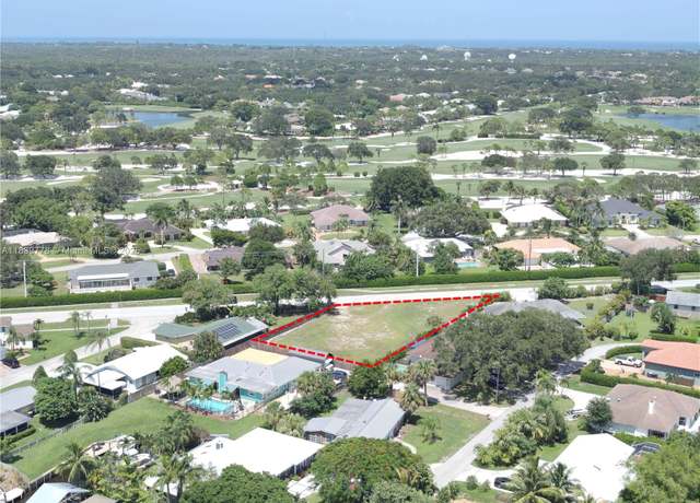 Property at 18870 SE Country Club Dr, Jupiter, FL 33469