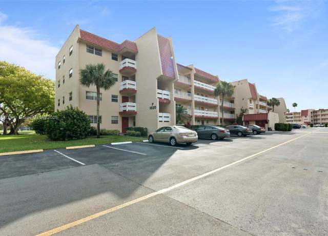 Property at 1020 Country Club Dr #206, Margate, FL 33063, 1 bed, 1.5 baths