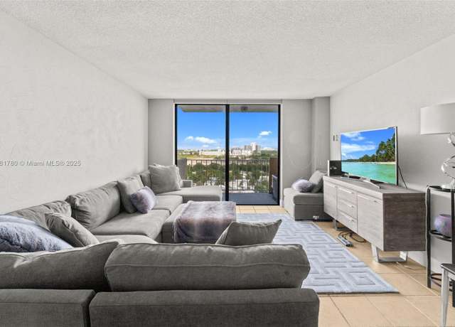 Property at 2350 NE 135th St #1401, North Miami, FL 33181, 1 bed, 1 bath