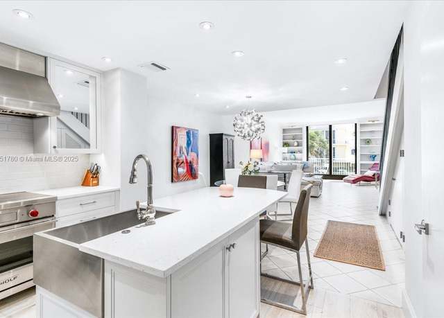 Property at 400 S Ocean Blvd #2230, Palm Beach, FL 33480, 2 beds, 2.5 baths