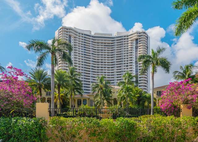 Property at 1000 W Island Blvd #2606, Aventura, FL 33160, 3 beds, 2.5 baths