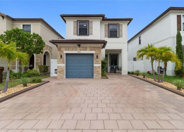 Property at 3431 W 109th Pl, Hialeah, FL 33018, 4 beds, 2.5 baths